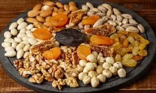गर्मियों में ड्राई फ्रूट्स का सही सेवन जरूरी