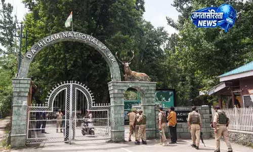 Srinagar दाचीगाम में CM उमर अब्दुल्ला की अहम बैठक