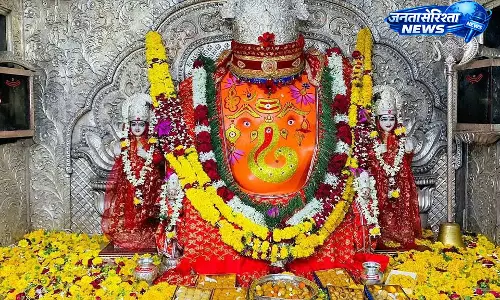 Indore : खजराना गणेश मंदिर में गर्भगृह द्वार चौड़ा करने की तैयारी