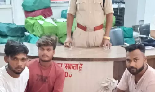 ऑपरेशन आघात के तहत अवैध शराब कारोबारियों पर पुलिस की ताबड़तोड़ कार्रवाई, 5 आरोपी गिरफ्तार