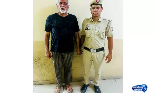 Malviya नगर आग जांच: होटल मालिक लवकेश बजाज ने तीन संपत्तियों का खुलासा किया