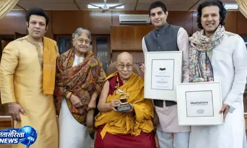 धर्म गुरु दलाई लामा को मिला ग्रैमी अवार्ड