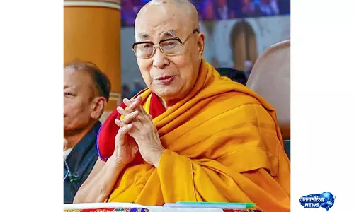 Dalai Lama दिल्ली में घुटने का इलाज कराएंगे, ठीक होने के बाद लद्दाख में रुकने की योजना