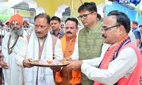 मुख्यमंत्री साय ने भिखमपुरा के पंचमुखी सिद्ध हनुमान मंदिर में की पूजा-अर्चना