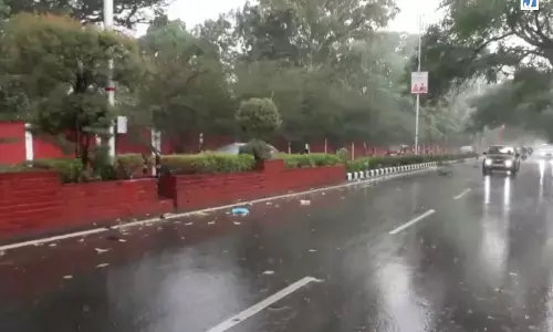 देहरादून में तेज बारिश से मौसम बदला, कई इलाकों में जलभराव की स्थिति