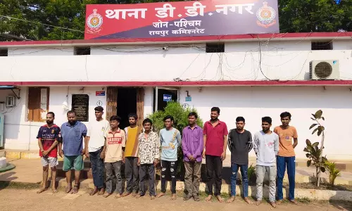 डीडी नगर पुलिस की बड़ी कार्रवाई, अवैध शराब, चाकूबाजी और अड्डेबाजी पर शिकंजा