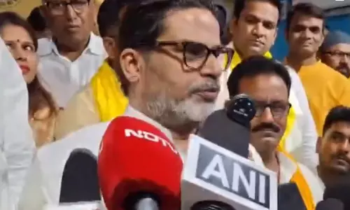 जन सुराज प्रमुख ने मुजफ्फरपुर घटना पर जताया गहरा दुख, सरकार की नीतियों पर उठाए सवाल