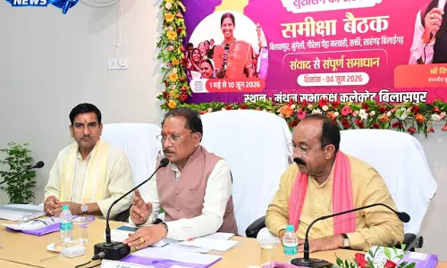 जनता तक पहुंचे योजनाओं का वास्तविक लाभ, प्रशासन जवाबदेही के साथ करे कार्य: CM साय