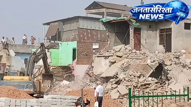 Faridabad : नेहरू कॉलोनी में अवैध कब्जों पर बड़ा बुलडोजर अभियान Faridabad : नेहरू कॉलोनी में अवैध कब्जों पर बड़ा बुलडोजर अभियान