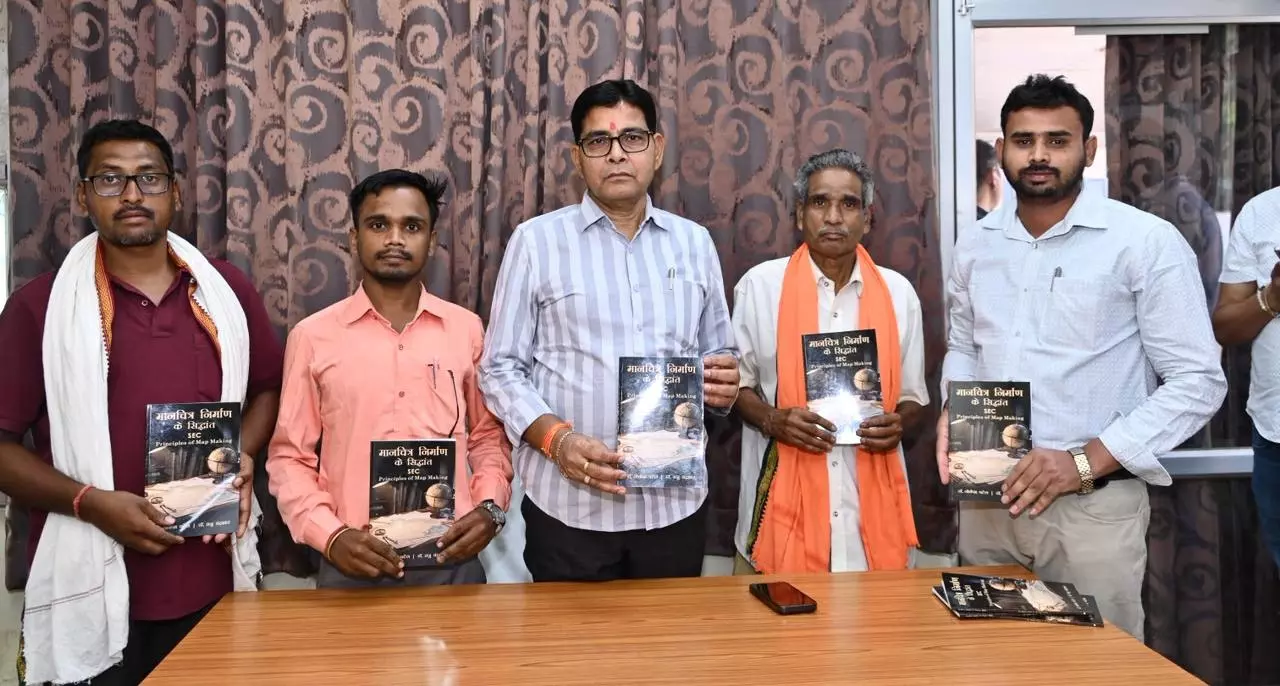 पद्मश्री जागेश्वर यादव का जीवन सेवा, समर्पण और मानवता का उच्चतम आदर्श : मंत्री टंकराम वर्मा पद्मश्री जागेश्वर यादव का जीवन सेवा, समर्पण और मानवता का उच्चतम आदर्श : मंत्री टंकराम वर्मा
