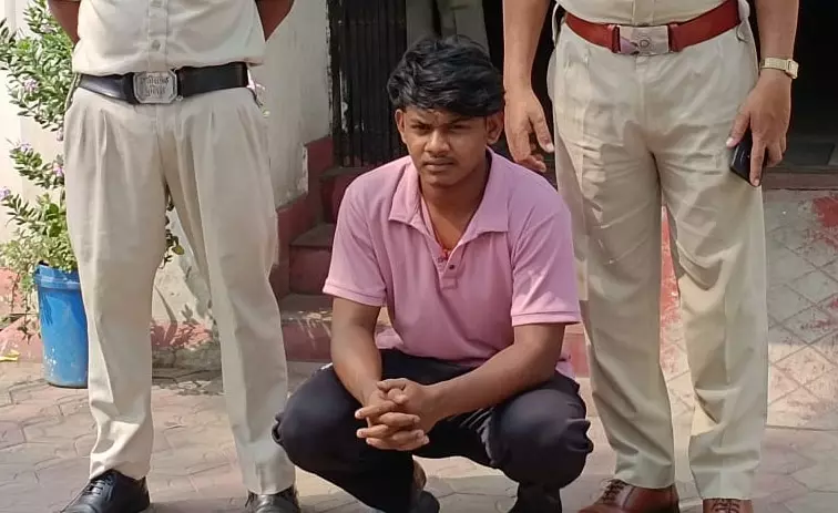 मारपीट के फरार आरोपी को गिरफ्तार कर भेजा न्यायिक रिमांड पर मारपीट के फरार आरोपी को गिरफ्तार कर भेजा न्यायिक रिमांड पर