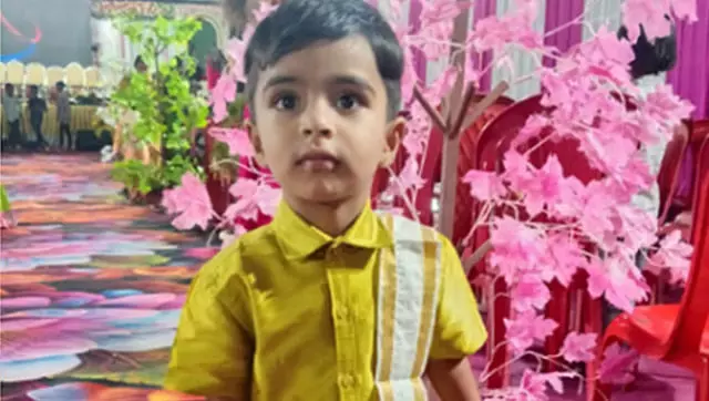 Kalaburagi : तीन साल के बच्चे की कार में दम घुटने से मौत Kalaburagi : तीन साल के बच्चे की कार में दम घुटने से मौत