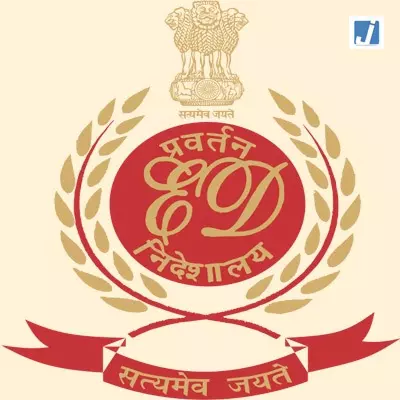 पुलिस एनकाउंटर के बाद तनाव, ग्रामीणों और पुलिस में हुई झड़प पुलिस एनकाउंटर के बाद तनाव, ग्रामीणों और पुलिस में हुई झड़प