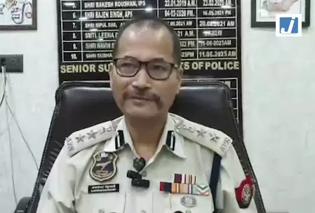 असम के रिहैब सेंटरों में मरीजों से मारपीट पर पुलिस सख्त, दो आरोपी गिरफ्तार असम के रिहैब सेंटरों में मरीजों से मारपीट पर पुलिस सख्त, दो आरोपी गिरफ्तार