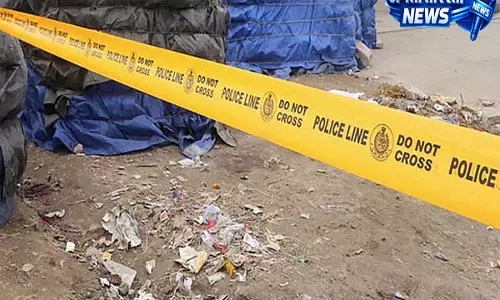 Delhi: पाइपलाइन कार्य के बीच हादसा, दीवार गिरने से गई एक मजदूर की मौत
