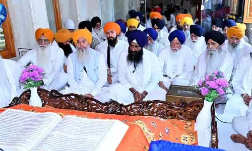 Amritsar ऑपरेशन ब्लूस्टार की बरसी से पहले अकाल तख्त पर अखंड पाठ शुरू