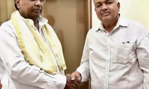 कर्नाटक : जल संसाधन मंत्री रामलिंगा रेड्डी ने दिया इस्तीफा, सीएम डीके शिवकुमार पर वादे से मुकरने का लगाया आरोप कर्नाटक : जल संसाधन मंत्री रामलिंगा रेड्डी ने दिया इस्तीफा, सीएम डीके शिवकुमार पर वादे से मुकरने का लगाया आरोप