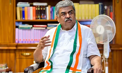 Congress अध्यक्ष हरिप्रसाद का संगठन-सरकार में अंतर पर बयान