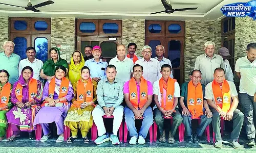 गौटा में एकत्र हुए ऊखली पंचायत के प्रतिनिधि