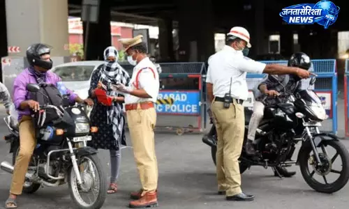 Telangana : DGP कार्यालय की बाइक पर 2,450 रुपये के पेंडिंग ट्रैफिक चालान