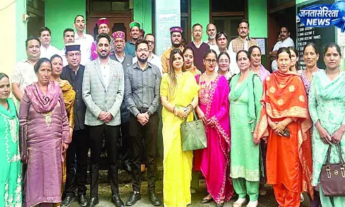 नए सदस्यों ने संभाली विकास की बागडोर