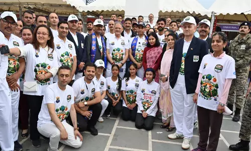 हिमाचल के गवर्नर ने World Environment Day पर मिनी मैराथन को हरी झंडी दिखाई