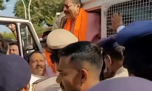 कर्नाटक: हिजाब प्रतिबंध वापसी के विरोध में प्रदर्शन के दौरान BJP विधायक यतनाल हिरासत में
