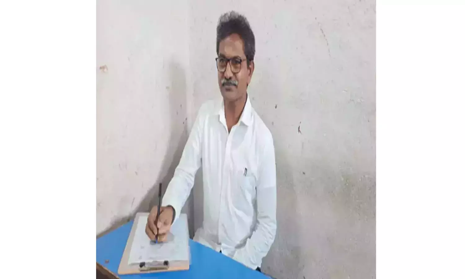 Telangana: पूर्व माओवादी नेता देवजी ने LAWCET में 349वीं रैंक हासिल की