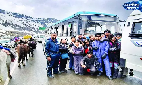रोहतांग के लिए बढ़ी इलेक्ट्रिक बसों की डिमांड