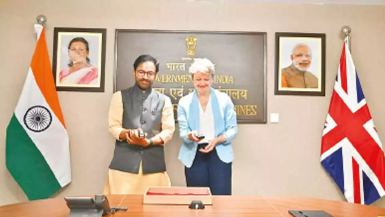 Telangana: भारत-ब्रिटेन ने वैश्विक खनिज आपूर्ति श्रृंखला वेधशाला शुरू की