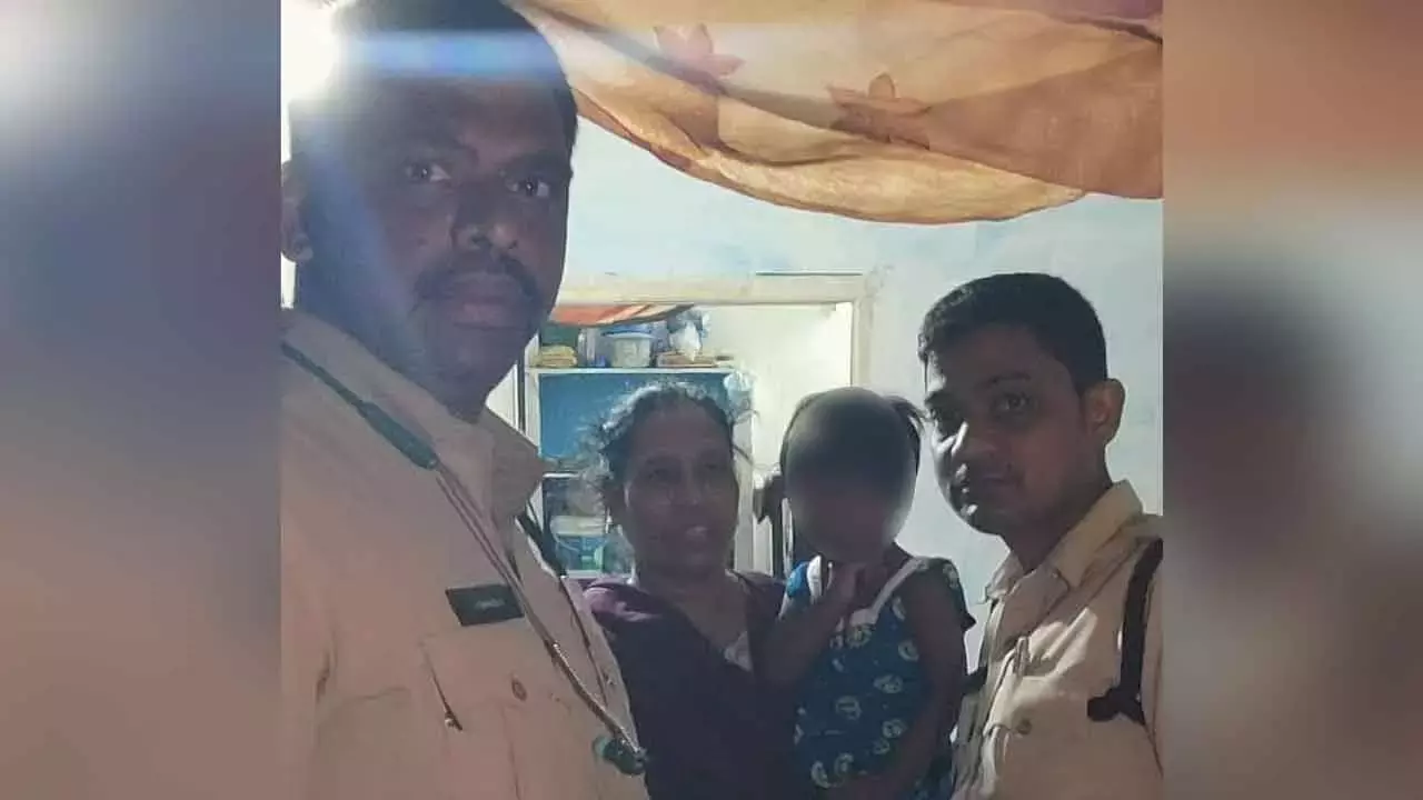 Telangana: चिलकलगुडा पुलिस ने लापता 3 साल की बच्ची को उसके परिवार से मिलवाया