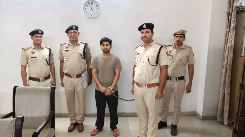 विवाद के बाद भाई की हत्या के आरोप में गुरुग्राम का व्यक्ति गिरफ्तार विवाद के बाद भाई की हत्या के आरोप में गुरुग्राम का व्यक्ति गिरफ्तार