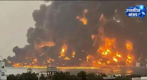 Gaza में रात भर हुए हमलों में नौ फ़िलिस्तीनी मारे गए Gaza में रात भर हुए हमलों में नौ फ़िलिस्तीनी मारे गए