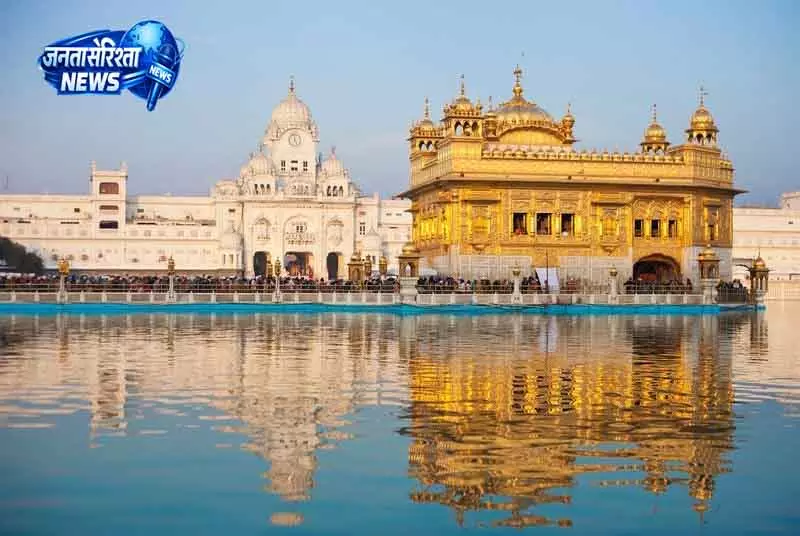 Amritsar में प्लाजा घटना से विवाद Amritsar में प्लाजा घटना से विवाद