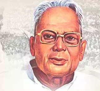 जीवन त्याग, संघर्ष और सत्यनिष्ठा की अद्भुत मिसाल ‘लोकनायक जयप्रकाश नारायण’: सम्राट चौधरी जीवन त्याग, संघर्ष और सत्यनिष्ठा की अद्भुत मिसाल ‘लोकनायक जयप्रकाश नारायण’: सम्राट चौधरी