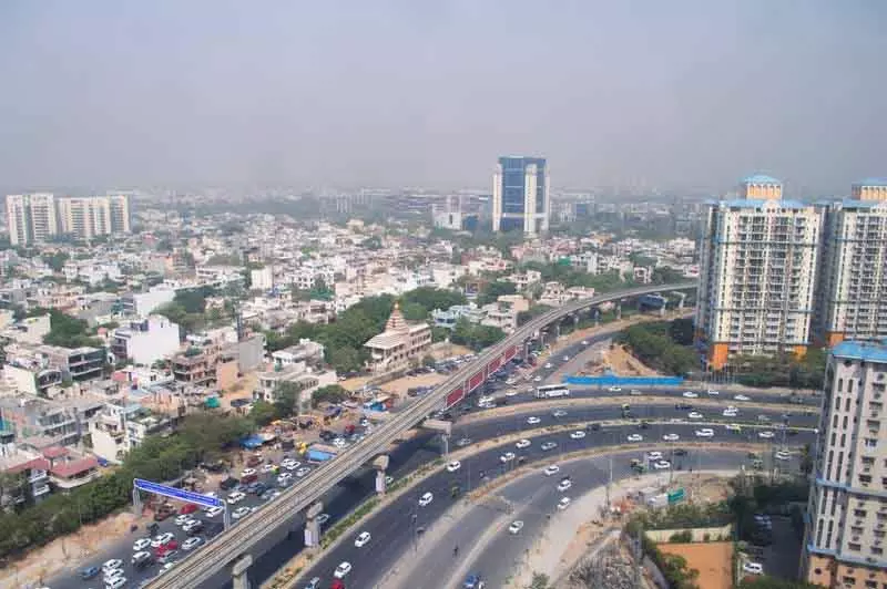 Gurugram फ्लैट विवाद में ब्रोकर पर आरोप Gurugram फ्लैट विवाद में ब्रोकर पर आरोप