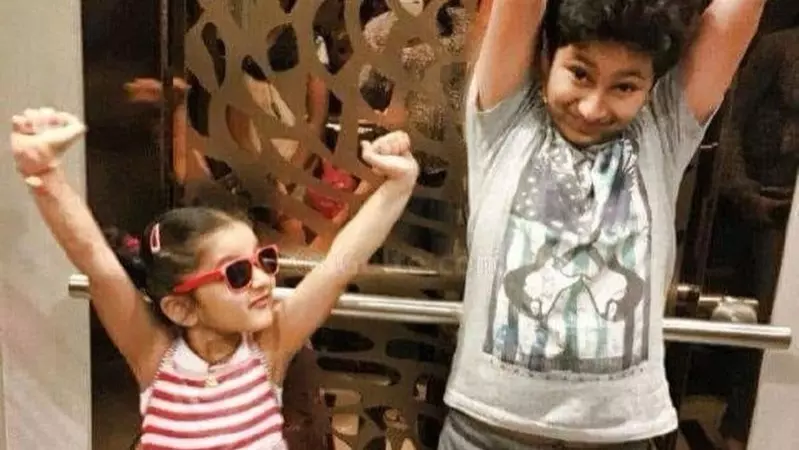 Namrata Shirodkar ने अपने बच्चों सितारा और गौतम की थ्रोबैक तस्वीर शेयर की Namrata Shirodkar ने अपने बच्चों सितारा और गौतम की थ्रोबैक तस्वीर शेयर की