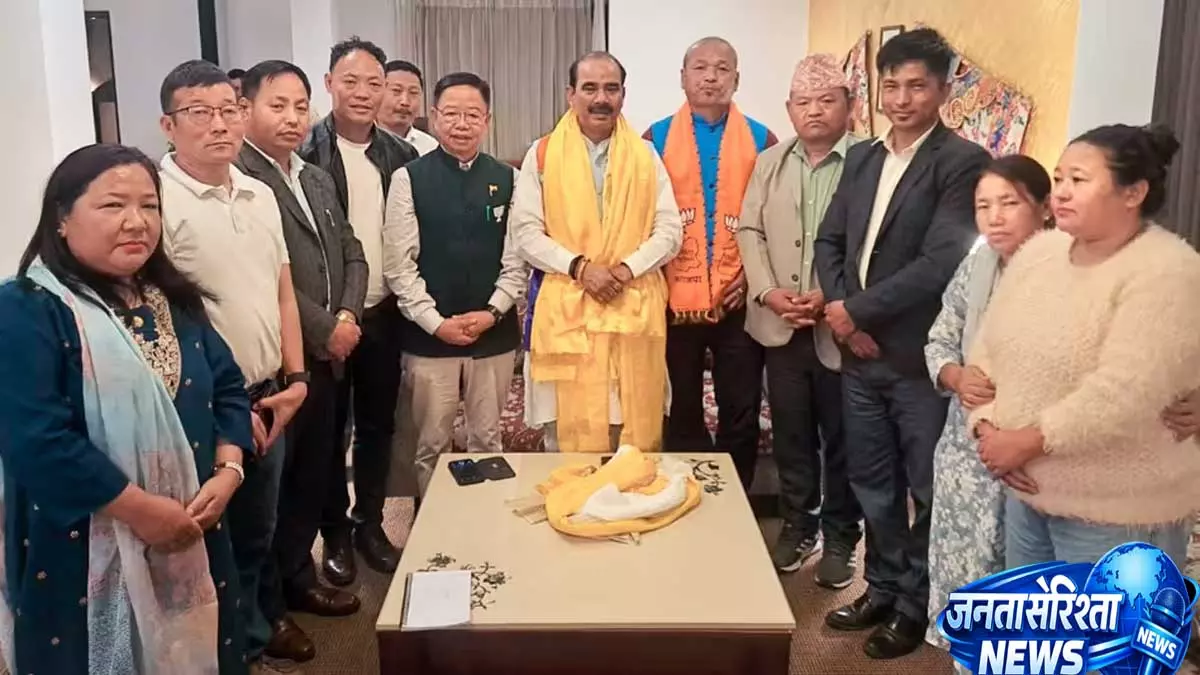 Sikkim: सड़क परियोजनाओं को गति देने की अपील, BJP प्रतिनिधिमंडल ने रखा मांगपत्र Sikkim: सड़क परियोजनाओं को गति देने की अपील, BJP प्रतिनिधिमंडल ने रखा मांगपत्र