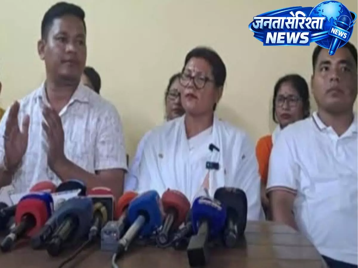 Assam: कैबिनेट में नाम न होने पर तिनसुकिया और डिब्रूगढ़ में 48 घंटे का बंद Assam: कैबिनेट में नाम न होने पर तिनसुकिया और डिब्रूगढ़ में 48 घंटे का बंद