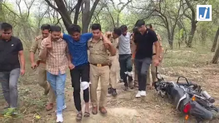 बंद घरों को निशाना बनाने वाले शातिर चोर गिरोह का पर्दाफाश, चार गिरफ्तार बंद घरों को निशाना बनाने वाले शातिर चोर गिरोह का पर्दाफाश, चार गिरफ्तार