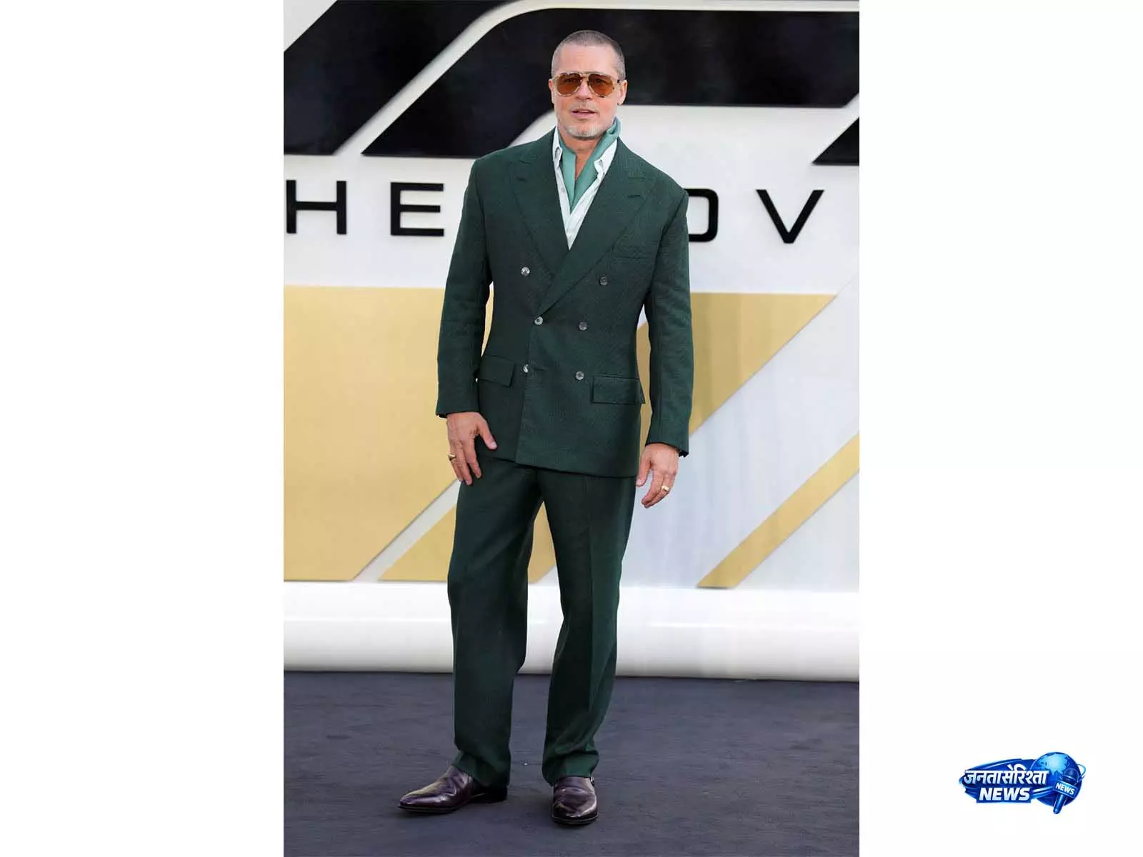 Brad Pitt चैनिंग टैटम की फ़िल्म 'आइल ऑफ़ मैन' के सेट पर पहुँचे