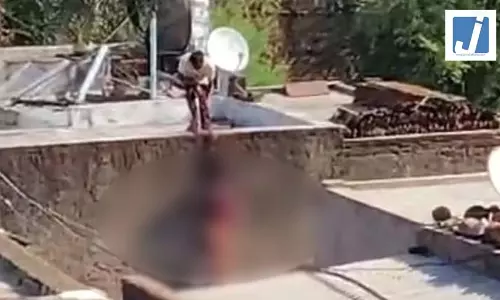एकतरफा प्यार: नाबालिग की जिंदगी को मौत के मुहाने पर पहुंचाया, पहले कुल्हाड़ी से वार फिर गर्दन में रस्सी बांधकर छत से लटकाया