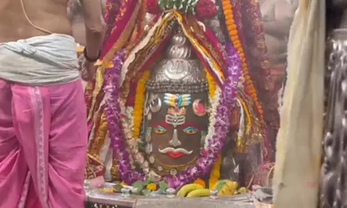 बाबा महाकाल के दरबार में हुई दिव्य भस्म आरती, जय श्री महाकाल के उद्घोष से गूंजा परिसर
