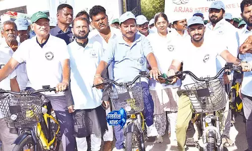 Andhra: कलेक्टर और MLA ने अनंतपुर में पर्यावरण रैली का नेतृत्व किया