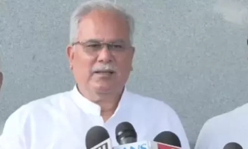 बीजेपी नेताओं को ताश के पत्तों की तरह फेंटते हैं PM मोदी, भूपेश बघेल का आरोप