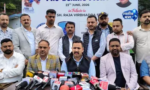 Himachal: पूर्व सीएम वीरभद्र सिंह के जन्मदिन पर इंटरनेशनल बॉक्सिंग मीट होगी