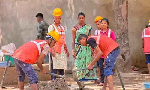 जब बंदूक छूटी तो हाथों में आया सुनहरा भविष्य, सुकमा में आत्मसमर्पित युवाओं की जिंदगी लिख रही विकास की नई कहानी
