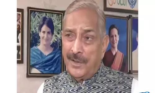 प्रमोद तिवारी का पलटवार: PM मोदी के कर्नाटक CM बदलाव बयान पर साधा निशाना