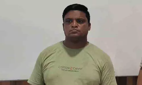 रिलेशनशीप में रहते हुए सलीम ने दूसरी महिला से रचाई शादी, दोनों महिलाएं पहुंची एसपी के पास