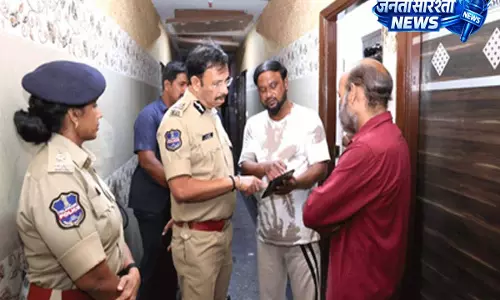 Hyderabad पुलिस ने आधी रात को 562 होटलों और लॉज में बड़े पैमाने पर छापेमारी की